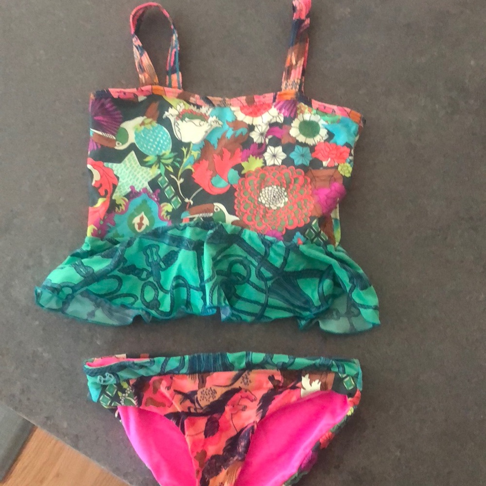 Maaji size 8 girls 2-piece swimsuit